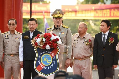 พิธีปล่อยแถวสร้างความเชื่อมั่นในเทศกาลวาเลนไทน์และเทศกาลตรุษจีน