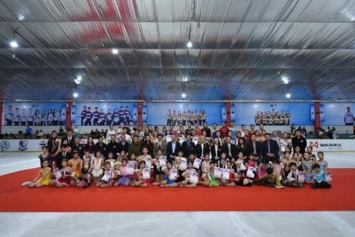 รมว.กก. เป็นประธานมอบเหรียญรางวัลการแข่งขัน "Thailand National Figure Skating Championships 2018"