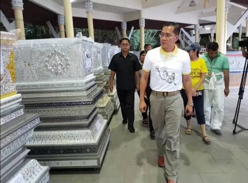 รมว.ท่องเที่ยวฯ ลงพื้นที่ช่วยปฏิบัติภารกิจอำนวยความสะดวกและเยียวยาจิตใจชาวจีนผู้ได้รับผลกระทบจากเหตุเรือล่มในทะเลภูเก็ต