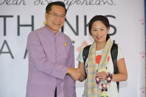 พิธีต้อนรับนักท่องเที่ยวสิงคโปร์คนที่ 1 ล้าน ของปี 2561
