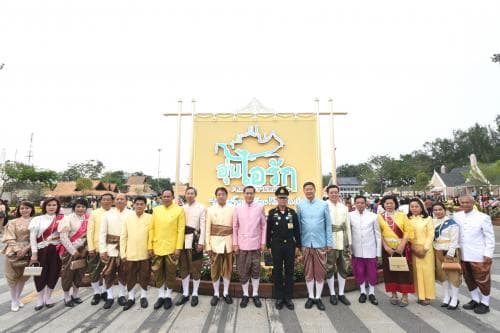 รมว.ท่องเที่ยวฯ มอบรางวัลพิเศษกิจกรรมตอบคำถาม ทำงานเป็นทีม