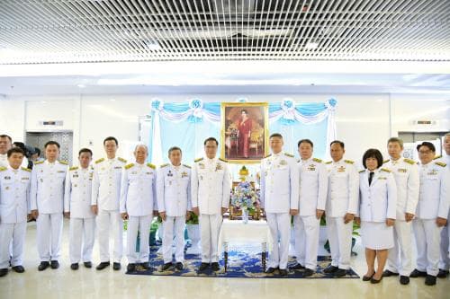 กระทรวงการท่องเที่ยวและกีฬา ถวายแจกันดอกไม้และลงนามถวายพระพร สมเด็จพระนางเจ้าสิริกิติ์ พระบรมราชินีนาถ ในรัชกาลที่ 9 และ พระเจ้าวรวงศ์เธอ พระองค์เจ้าโสมสวลี พระวรราชาทินัดดามาตุ