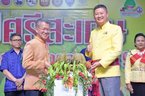 ผช.รมต.ท่องเที่ยวฯ ร่วมงาน "เทศกาลทุเรียนภูเขาไฟศรีสะเกษ มหกรรมยางพาราและนวัตกรรม 2019"
