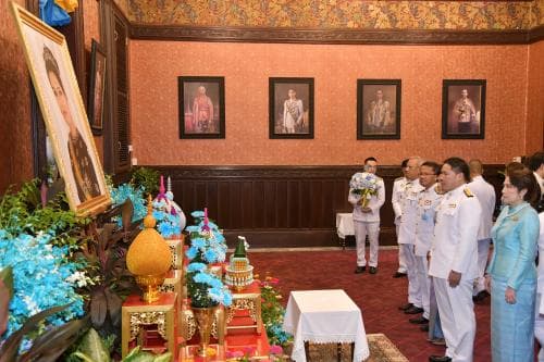 รมว.ท่องเที่ยวฯ ลงนามถวายพระพรชัยมงคล เนื่องในโอกาสวันเฉลิมพระชนมพรรษาสมเด็จพระนางเจ้าสิริกิติ์ พระบรมราชินีนาถ พระบรมราชชนนีพันปีหลวง