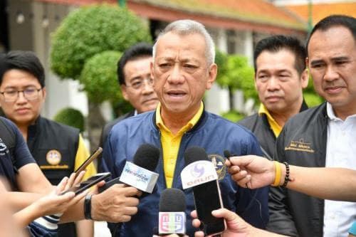 รมว.พิพัฒน์ ลุย "ตลาดท่าช้าง" เร่งแก้ไขปัญหารถรับจ้าง