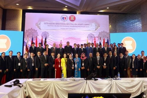 รัฐมนตรีว่าการกระทรวงการท่องเที่ยวและกีฬาเข้าร่วมประชุมรัฐมนตรีกีฬาอาเซียน ครั้งที่ 5 ณ กรุงมะนิลา