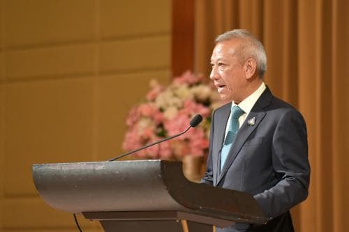 รมว.กระทรวงการท่องเที่ยวและกีฬา ปลัดกระทรวงการท่องเที่ยวและกีฬา  เข้าร่วมการประชุมมอบนโยบายและทิศทางการดำเนินงานด้านกีฬา