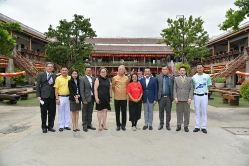 รมว.ท่องเที่ยวและกีฬา ให้สัมภาษณ์สื่อโทรทัศน์ Cctv Business Channel