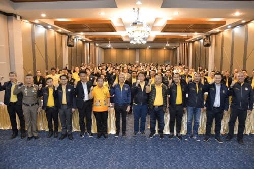 นายพิพัฒน์ ประชุมรับฟังปัญหา และแนวทางพัฒนาการท่องเที่ยวของจังหวัดชุมพร