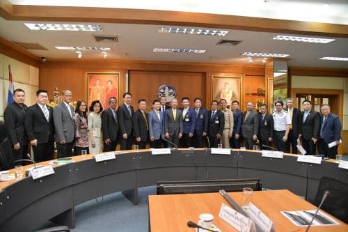 รมว.พิพัฒน์ เร่งเสริมและพัฒนาศักยภาพกีฬาไทย ร่วมกับ กมธ.กีฬา