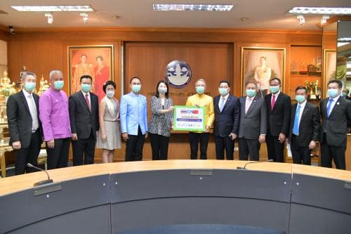 กระทรวงท่องเที่ยวและกีฬา มอบเงิน 7.7 แสนช่วยจีนพ้นโควิด19