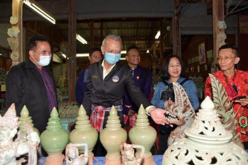 รมต.พิพัฒน์ ลงพื้นที่แหล่งท่องเที่ยวชุมชนหนองอ้อ อ.ศรีสัชนาลัย จ.สุโขทัย