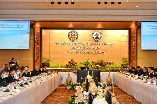 รมต.พิพัฒน์ เข้าร่วมประชุมพบผู้ประกอบการท่องเที่ยวภูเก็ต