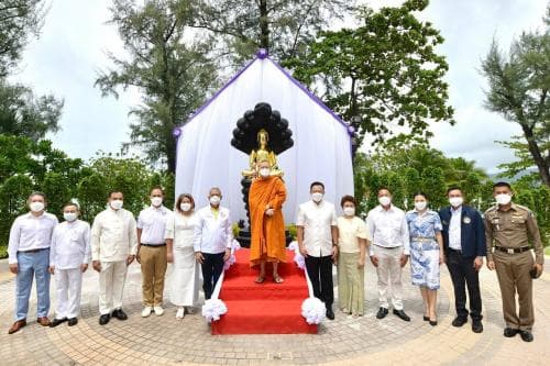 พิธีสมโภชพระพุทธมหานวนาคปฏิมากร ลานโลมา หาดป่าตอง อำเภอกะทู้ จังหวัดภูเก็ต