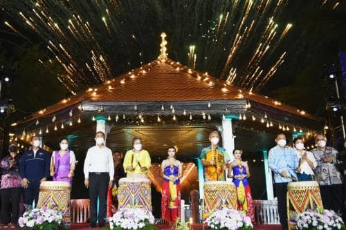 ททท. จัดงานใหญ่ "สงขลานฤมิต-เมืองเก่าพหุศิลป์สู่มรดกโลก" บอกเล่าอัตลักษณ์เมืองเก่าสงขลา ผ่านเทคนิคการฉายแสงสมัยใหม่ หวังขับเคลื่อนสู่เมืองมรดกโลก