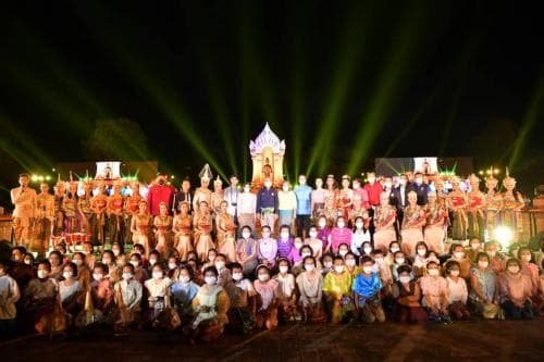 รมว.ท่องเที่ยวและกีฬา เปิดงานจัดแสดงแสง สี เสียงย้อนรอยประวัติศาสตร์ อารยธรรมอาณาจักรศรีวิชัย 