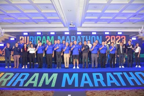 รมต. พิพัฒน์ แถลงข่าวการแข่งขันบุรีรัมย์ มาราธอน ครั้งที่ 7 รูปแบบไนท์รัน ให้ก้าวสู่ระดับมาตรฐานเหรียญทองของโลกหรือ Gold Label