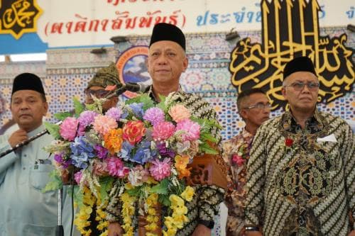 รมว.ท่องเที่ยวและกีฬา เปิดงานวิชาการและกีฬาตาดีกาสัมพันธ์ ที่ จ.นราธิวาส พร้อมระบุให้การส่งเสริมสนับสนุนการพัฒนาเด็ก เยาวชนในพื้นที่ ในทุกมิติ