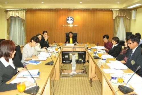 การประชุมเพื่อรับฟังผลการดำเนินงานโครงการคุ้มครองและป้องกันเด็ก