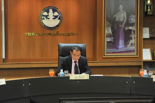 ประชุมกรอบแนวทางในการจัดทำงบประมาณรายจ่ายปี พ.ศ. ๒๕๕๖ ด้านการกีฬา 