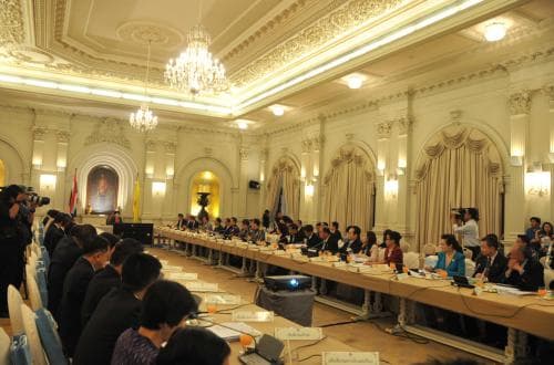 การประชุมขับเคลื่อนนโยบายสร้างรายได้การท่องเที่ยวสู่ 2 ล้านล้านบาท