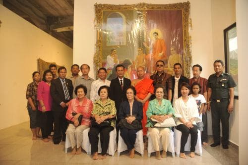 รองปลัดกระทรวงการท่องเที่ยวและกีฬาอัญเชิญภาพพุทธประวัติ