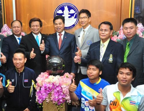 พิธีแถลงข่าวเปิดตัวเว็บไซต์และนับถอยหลังสู่การเป็นเจ้าภาพฟุตซอลคนหูหนวกโลก 2015
