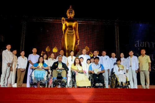กิจกรรมสวดมนต์ข้ามปี รับศักราชใหม่ 2558