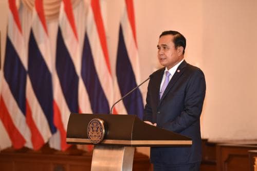 รมว.กก. นำทีมนักกีฬาฟุตบอลหญิงและเทควันโด เข้าเยี่ยมคารวะนายกรัฐมนตรี