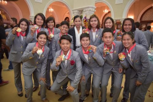งานเลี้ยงต้อนรับและมอบเงินรางวัลให้ คณะนักกีฬาซีเกมส์ ครั้งที่ 28 