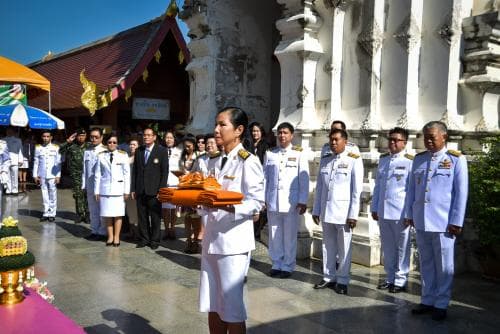 พิธีถวายผ้าพระกฐินพระราชทาน ประจำปี 2558 โดย กระทรวงการท่องเที่ยวและกีฬา