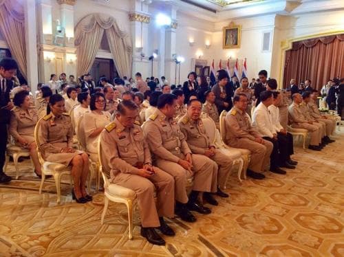 นายกรัฐมนตรี นำครม. ร่วมพิธีมหามงคล 5 ศาสนา ถวายพระราชกุศล และถวายพระพรชัยมงคล สมเด็จพระเจ้าอยู่หัวมหาวชิราลงกรณ บดินทรเทพยวรางกูร 
