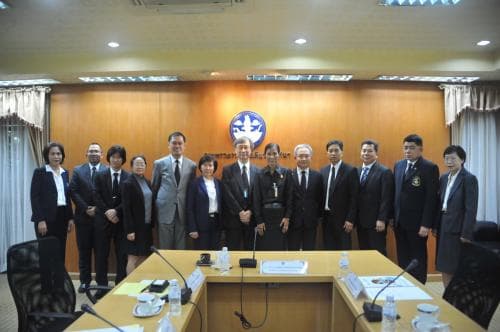 รัฐมนตรีว่าการกระทรวงการท่องเที่ยวและกีฬา ประชุมหารือกับ สมาคมศิษย์เก่าศูนย์วัฒนธรรมเอเซียและทุนฝึกอบรมเทคนิคโพ้นทะเล (ประเทศไทย)