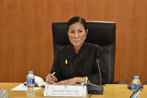 รัฐมนตรีว่าการกระทรวงการท่องเที่ยวและกีฬา หารือการจัดทำสารคดีซีรีย์ แกะรอยมวยไทย เพื่อเผยแพร่ประวัติศาสตร์มวยไทย
