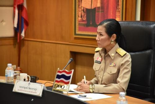 รมว.ท่องเที่ยวและกีฬา ประชุมหารือปัญหาผู้ประกอบธุรกรรมที่กระทบต่อภาคอุตสาหกรรมโรงแรมของประเทศไทย