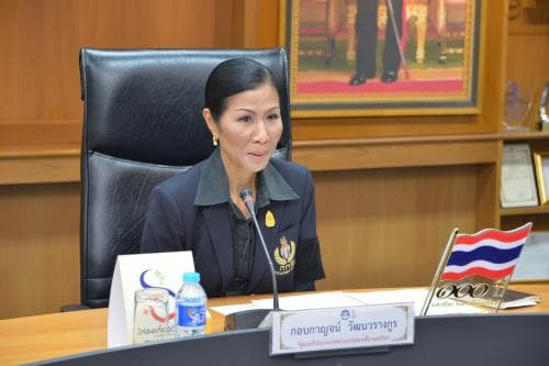 รมว.ท่องเที่ยวและกีฬาประชุมคณะกรรมการส่งเสริมปี 2561 ปีท่องเที่ยววิถีไทยเก๋ไก๋อย่างยั่งยืน ครั้งที่ 1/2560