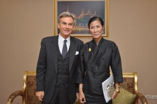  เอกอัครราชทูตอิตาลี เข้าพบ รัฐมนตรีว่าการกระทรวงการท่องเที่ยวและกีฬา หารือความร่วมมือในการจัดกิจกรรม ฉลองความสัมพันธ์ทางการทูตระหว่างไทย-อิตาลี 150 ปี