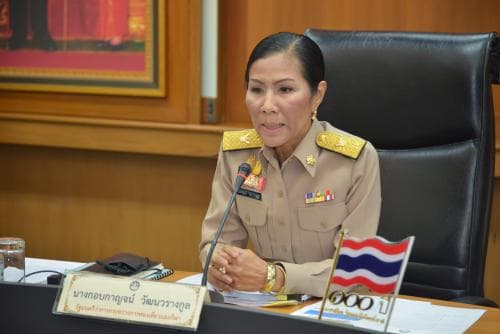 รมว.ท่องเที่ยวและกีฬาเป็นประธานการประชุมหัวหน้าส่วนราชการกระทรวงฯ ครั้งที่ 10/2560