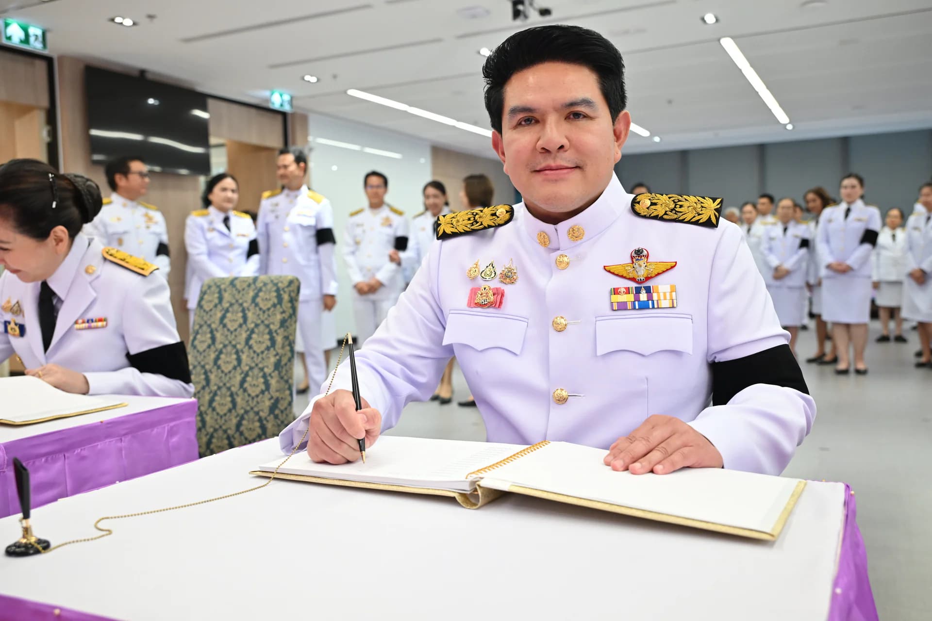 รูปภาพแกลเลอรี
