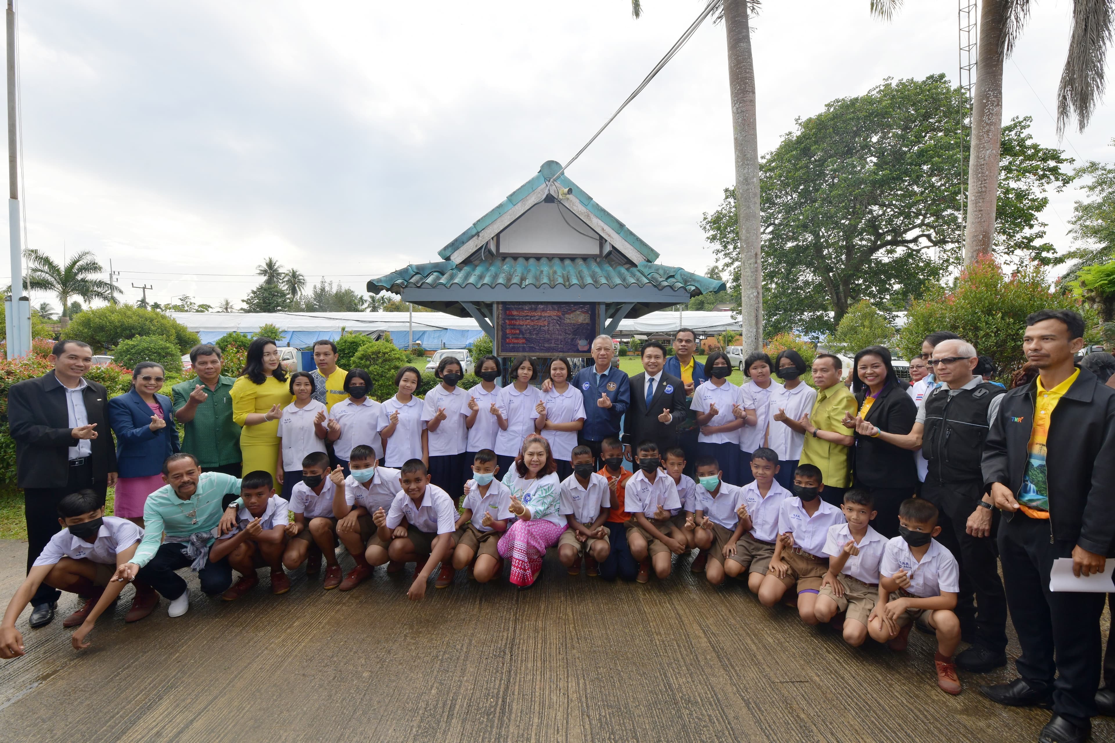 รูปภาพแกลเลอรี
