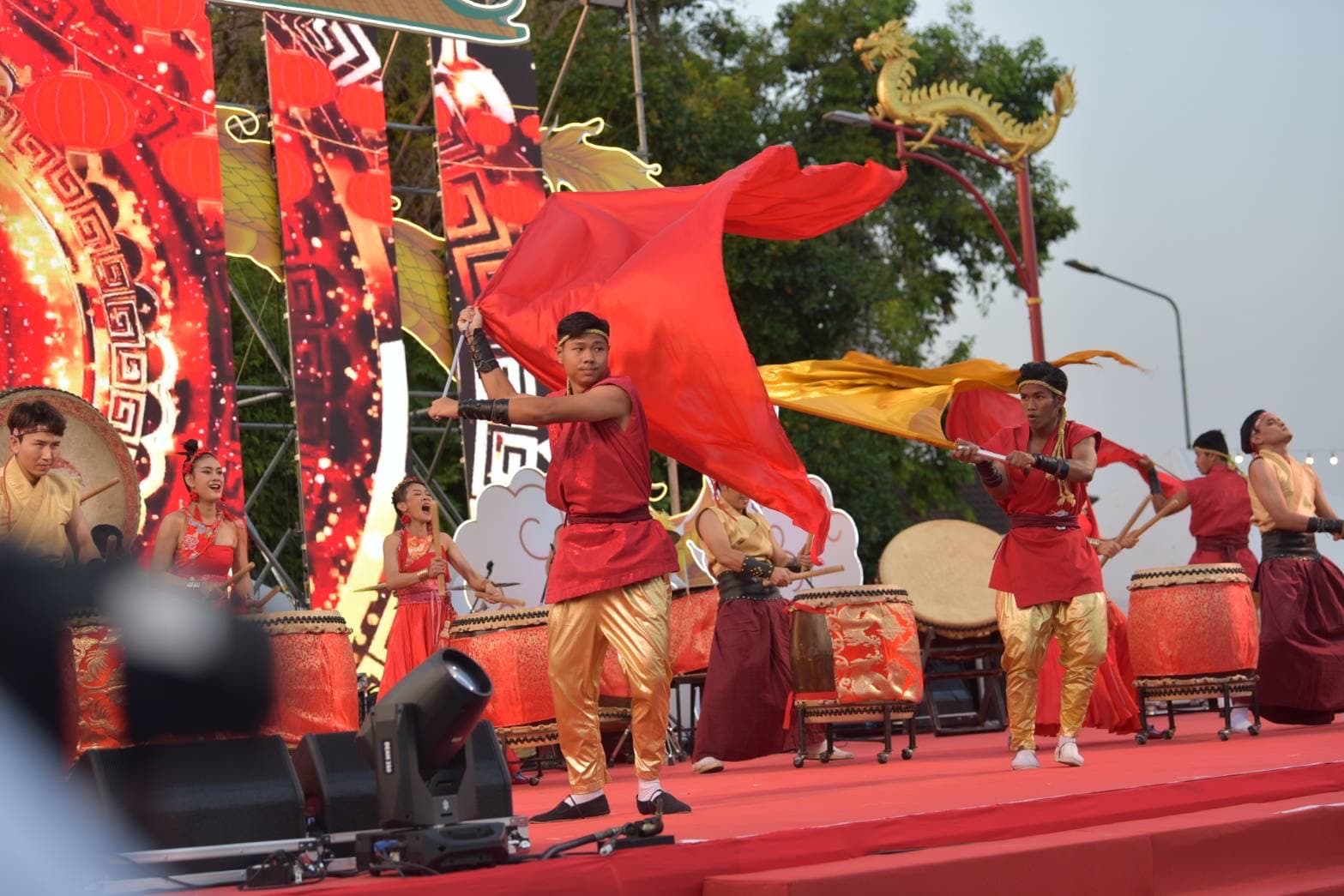 รูปภาพแกลเลอรี