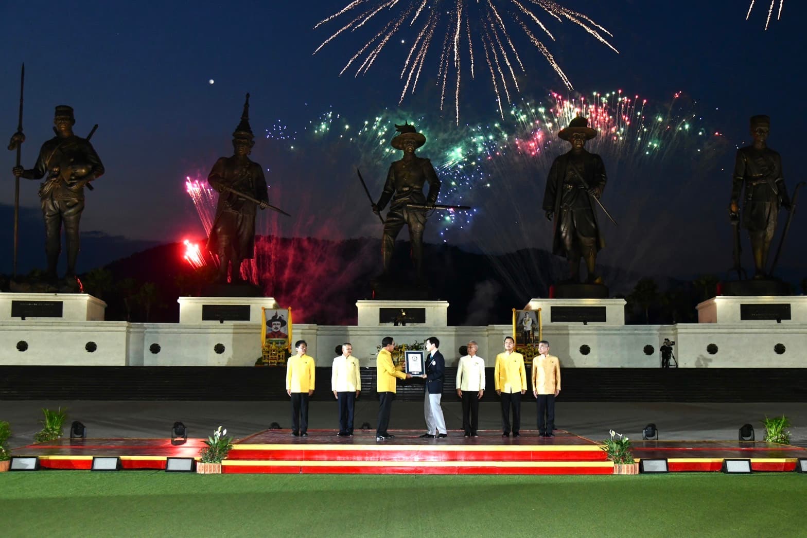 รูปภาพแกลเลอรี