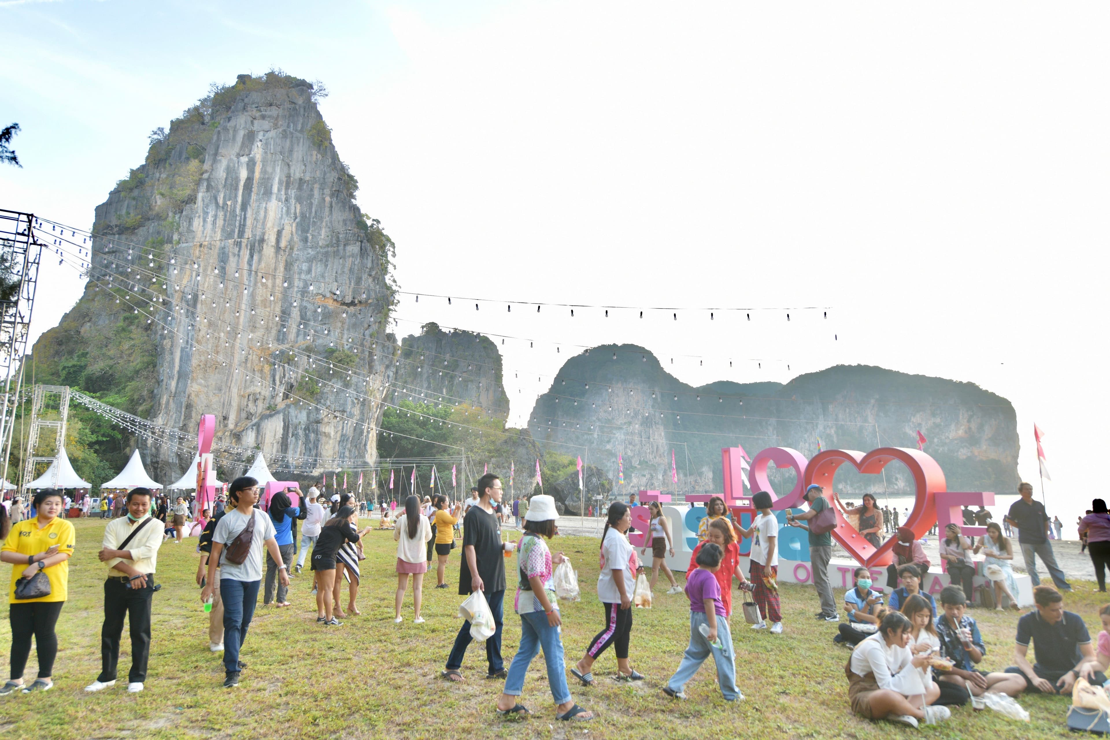 รูปภาพแกลเลอรี