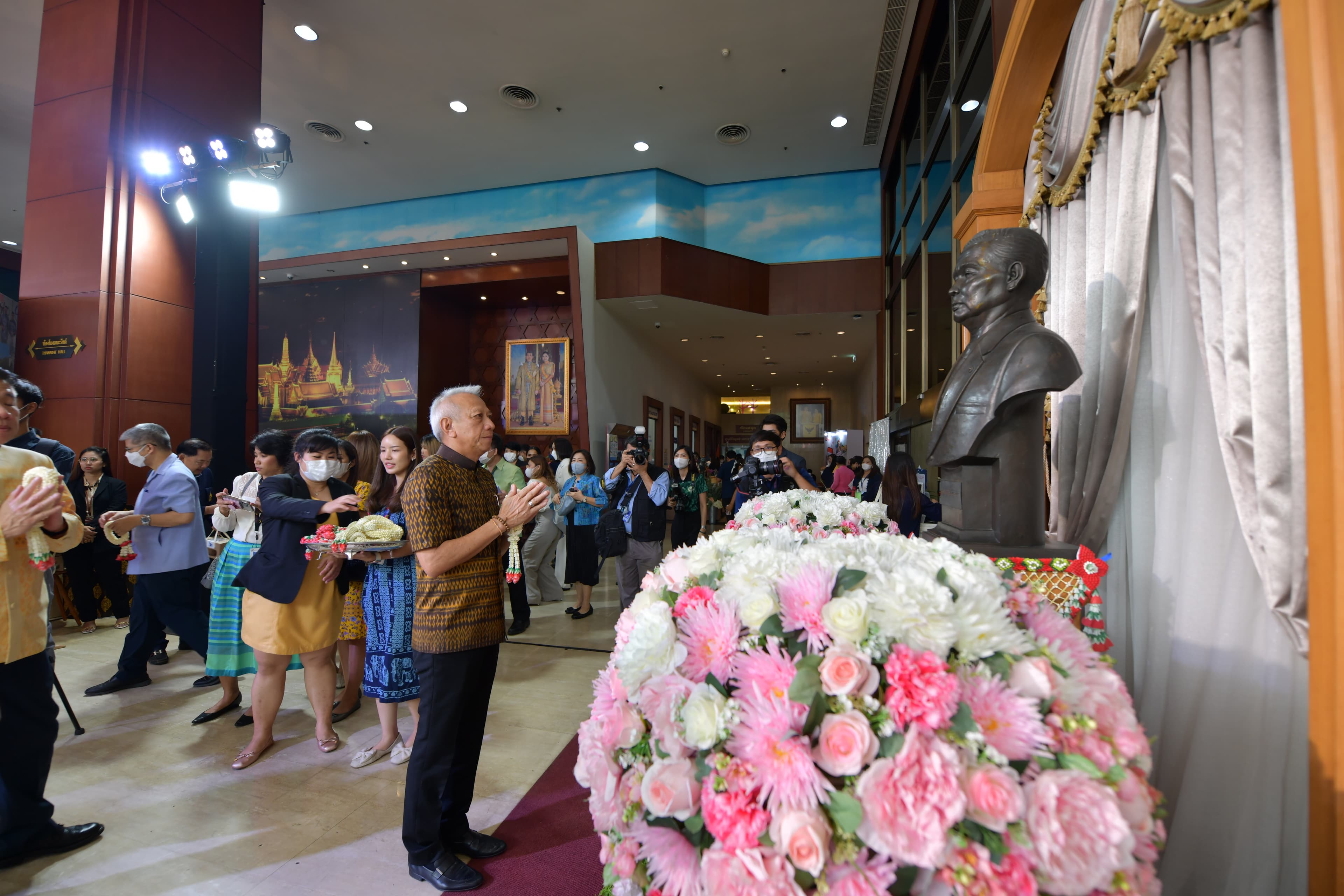 รูปภาพแกลเลอรี
