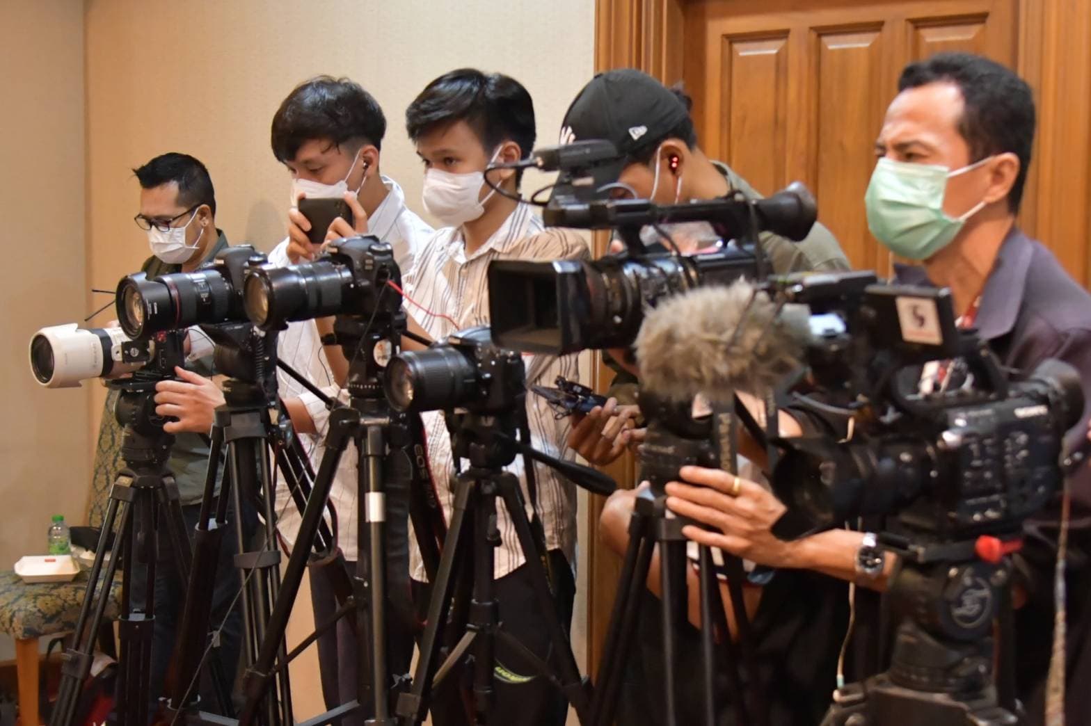 รูปภาพแกลเลอรี