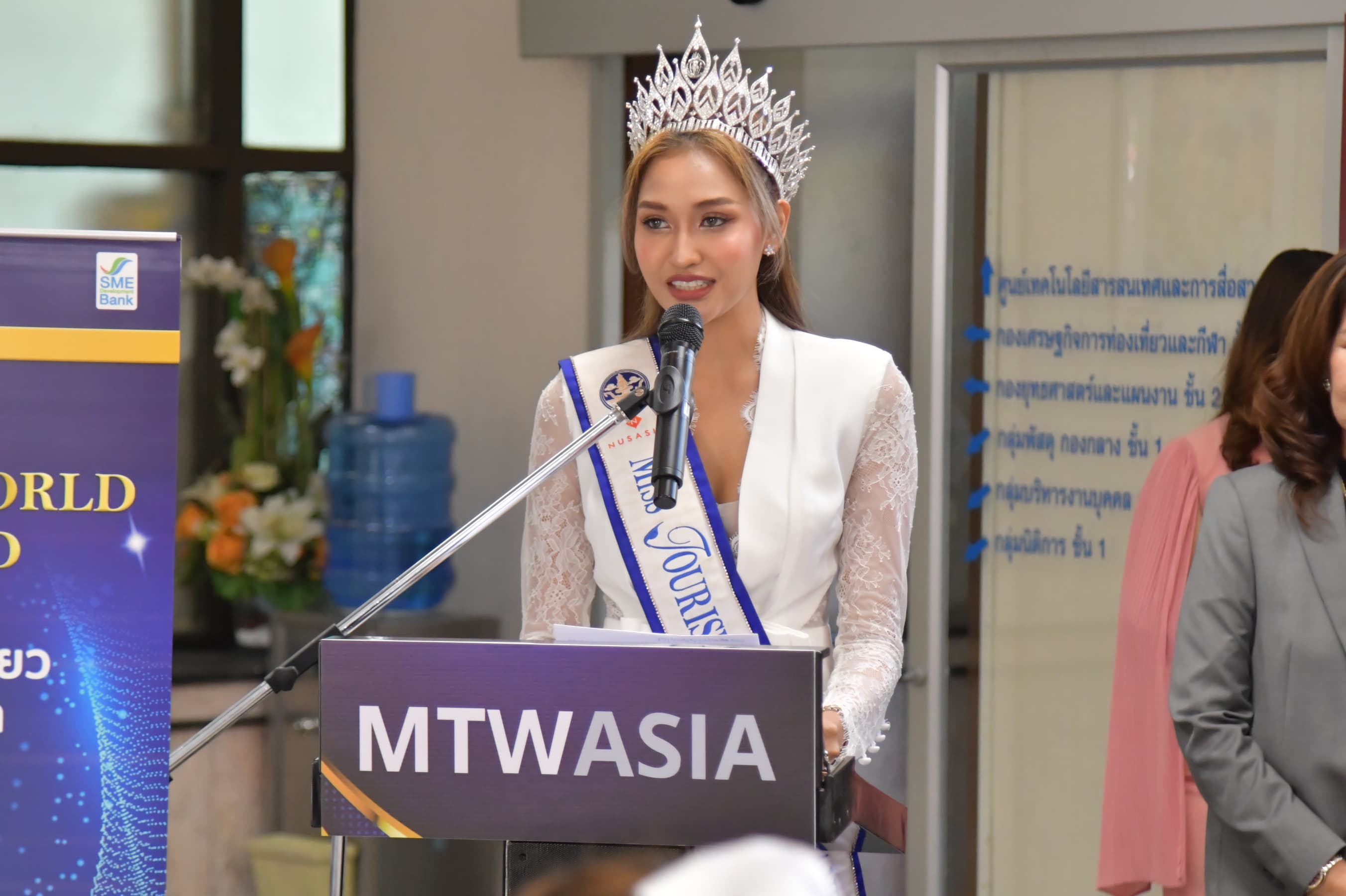 รูปภาพแกลเลอรี