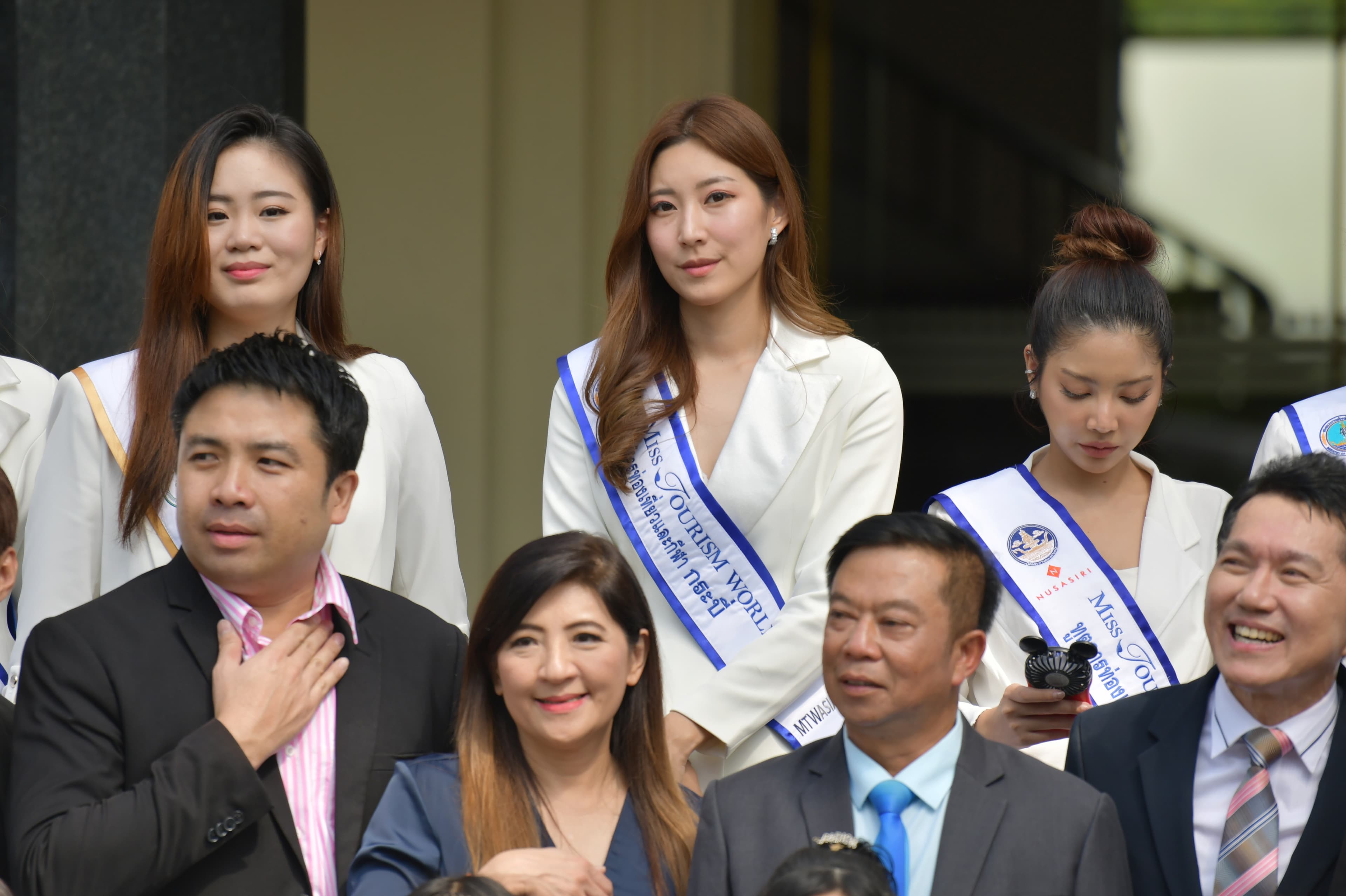 รูปภาพแกลเลอรี