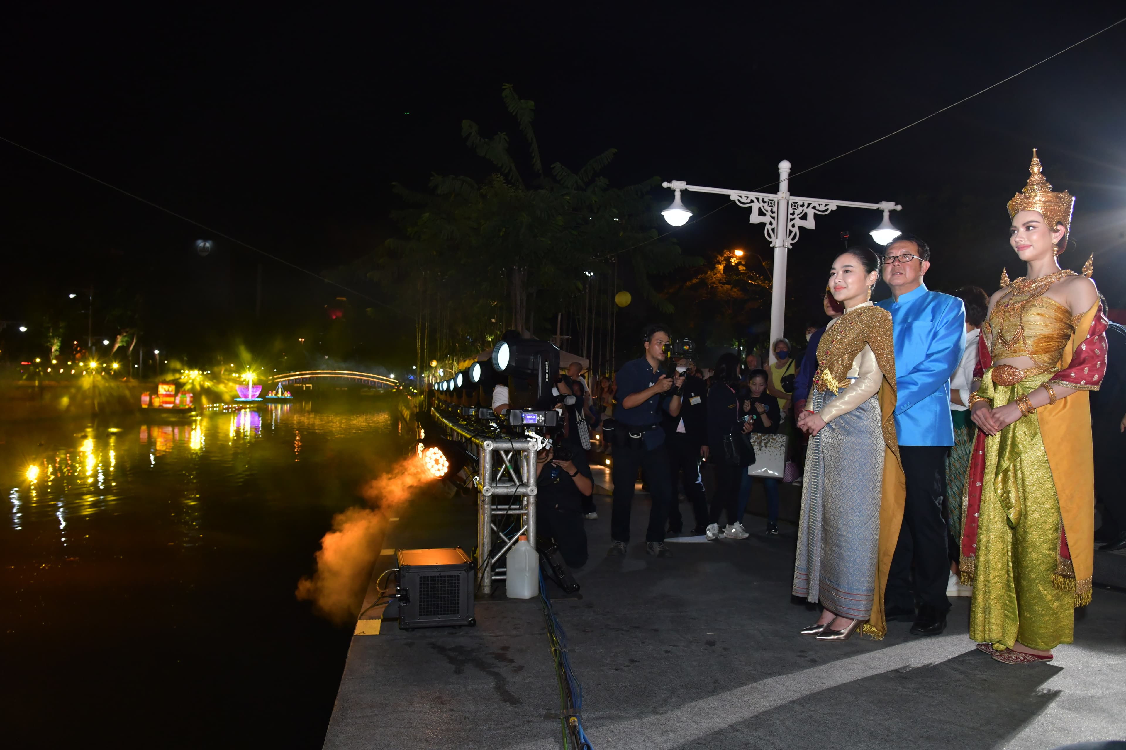 รูปภาพแกลเลอรี