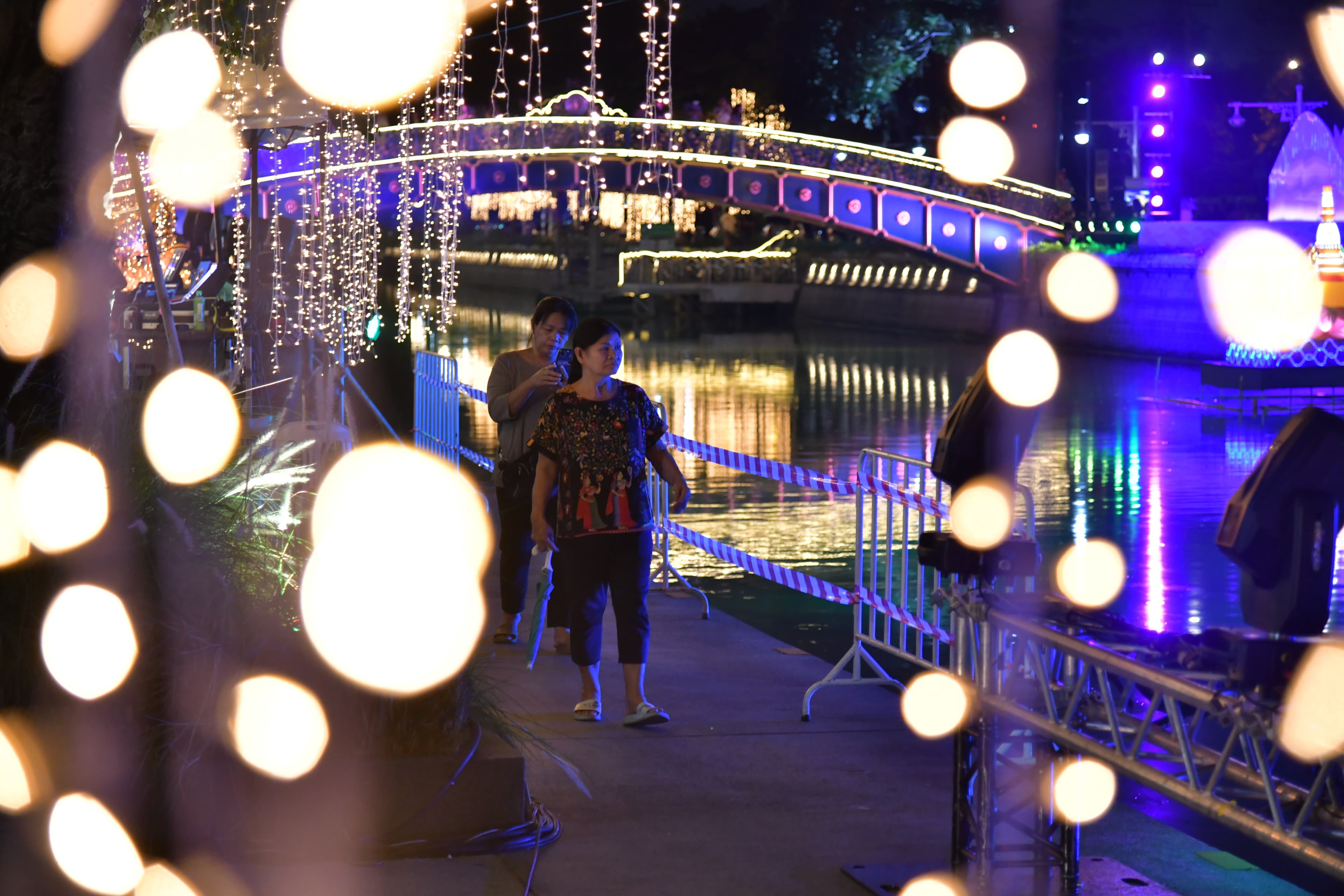 รูปภาพแกลเลอรี