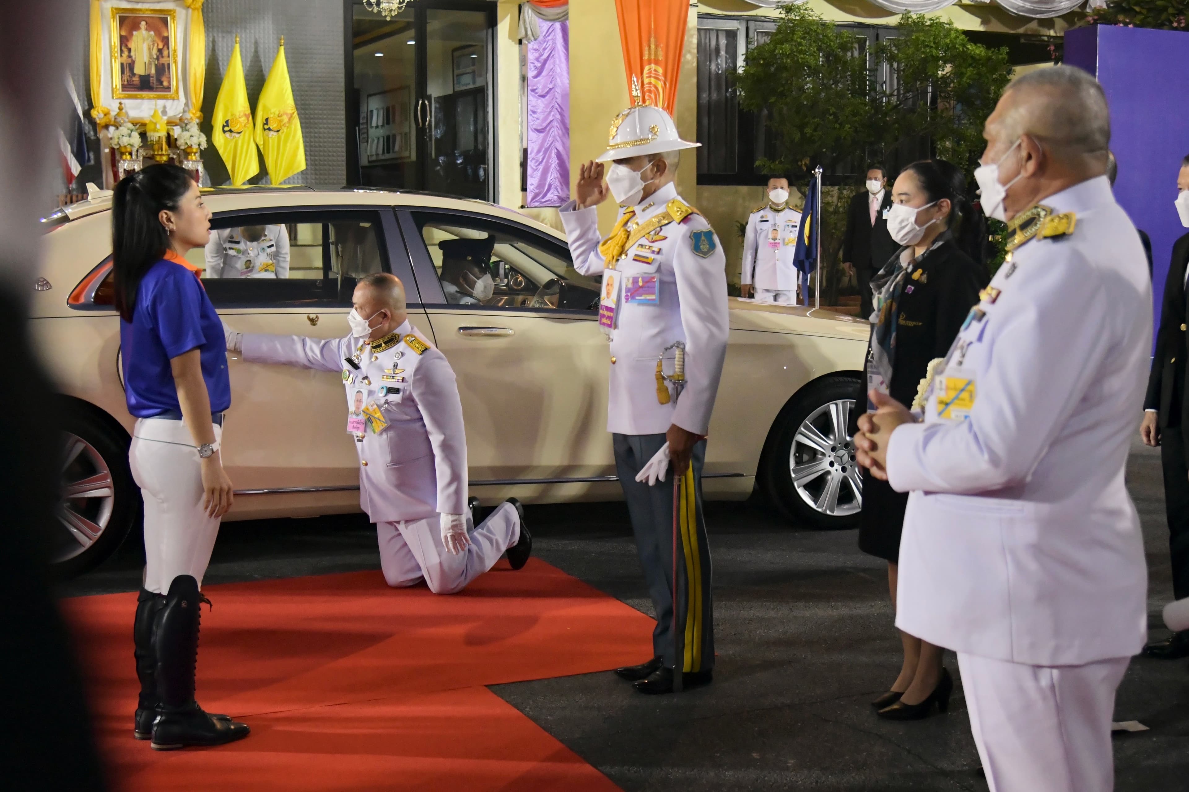 รูปภาพแกลเลอรี